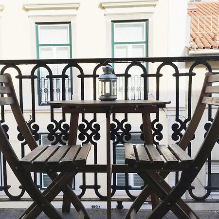 Sm2 Romantic Home By The Gardens Pr Real & Bairro Alto Лісабон Екстер'єр фото